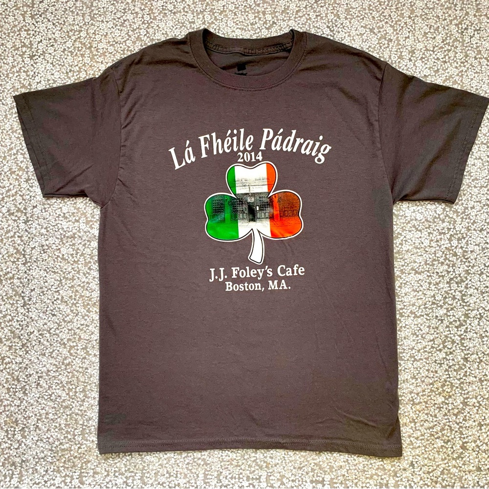 St. Paddy’s J.J Foley’s Cafe Boston MA Graphic T-Shirt